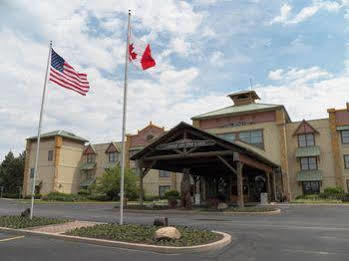 Darien Lake On The Lake Hotel 3*