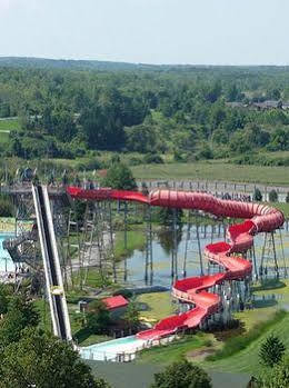 Darien Lake On The Lake 3*