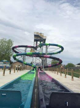 Hotel Darien Lake On The Lake
